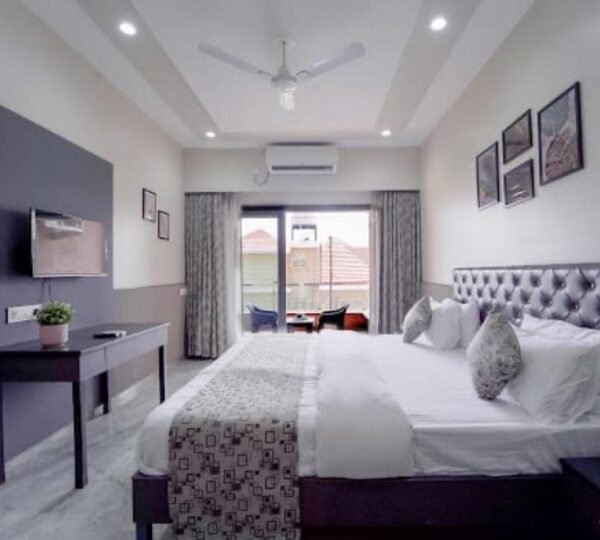 MV001 - 4 BHK MAHABALESHWAR